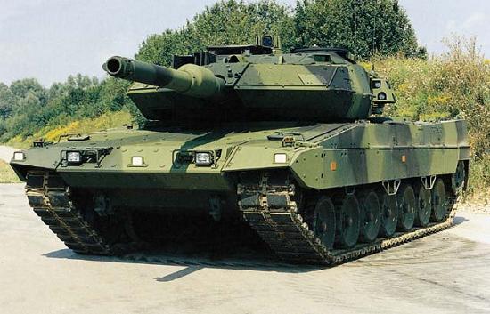 Leopard 2 A5EX (Strv 122) Pinche para ver otra foto del carro.
